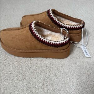 Altar'd State Tan Mules with Red and Cream Trim